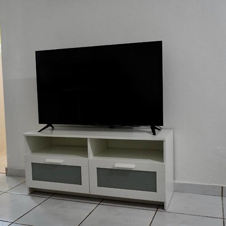 All You Need Studios Walking Distance To Beach Isla Verde San Juan Exterior photo