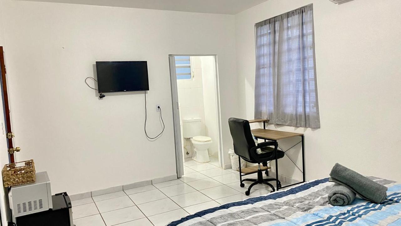 All You Need Studios Walking Distance To Beach Isla Verde San Juan Exterior photo